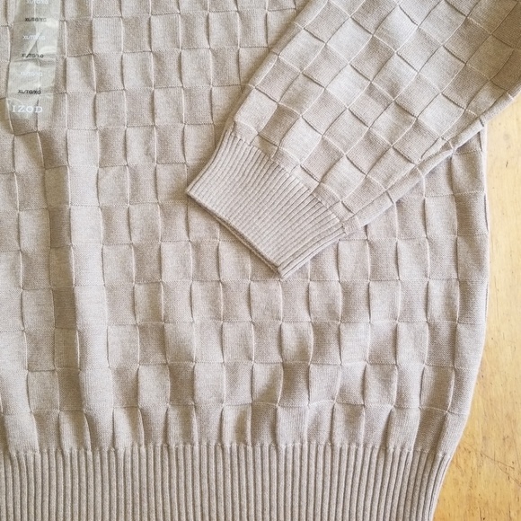 IZOD Camel Basketweave Pullover Sweater Size XL - Picture 3 of 8